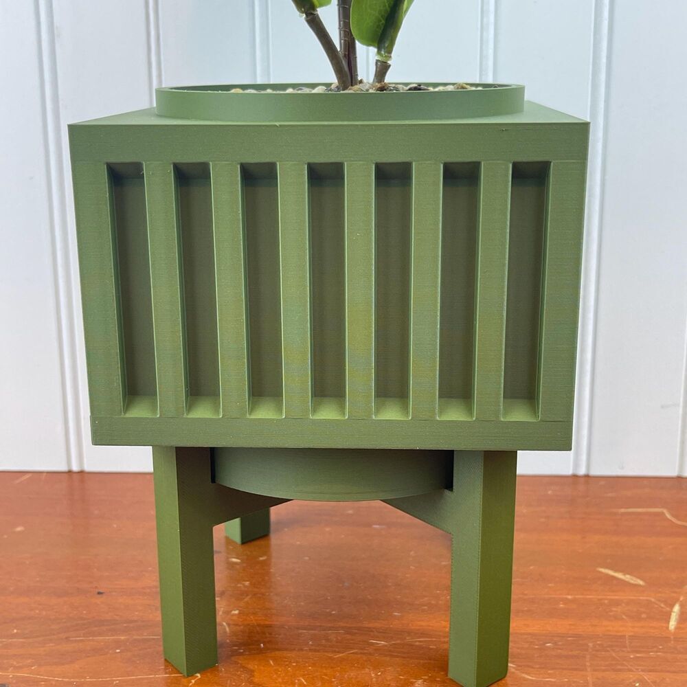 Larix Planter Pot, Indoor Planter w/ Drainage Hole and Drip Tray - Picture 2 of 9